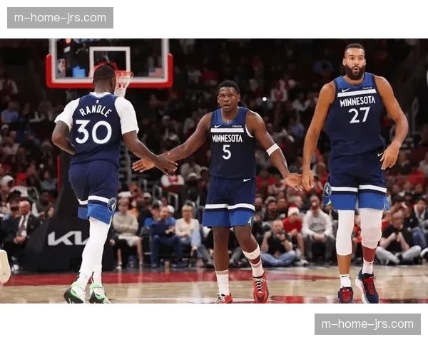 雷霆夺冠概率40%独一档领跑 卫冕冠军阵容深度成最大倚仗